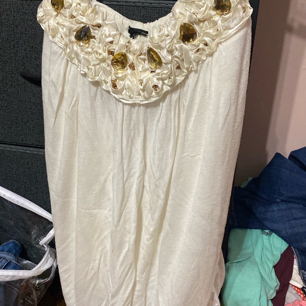 Not sure of the brand because I cut the tag out . But size small very cute